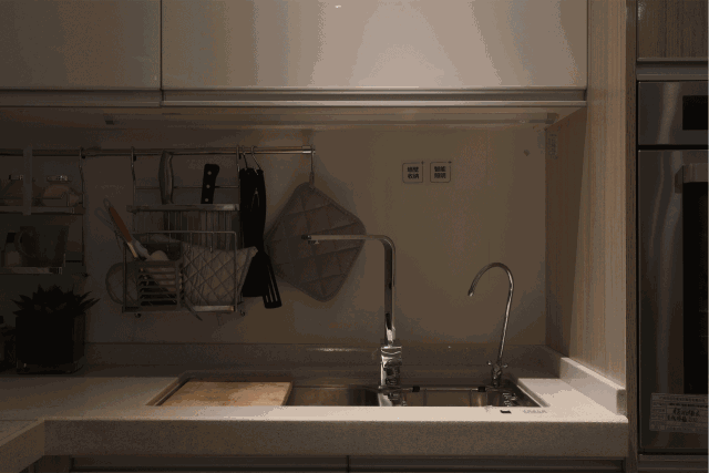 10.28 2.gif